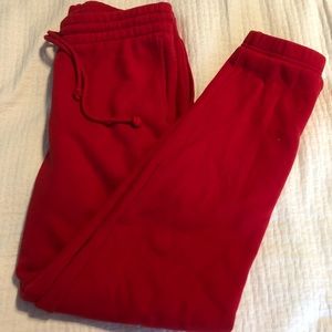 tna Cozy AF fleece red sweatpants